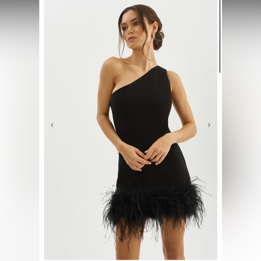LAMARQUE Tafia One-Shoulder Mini Dress
